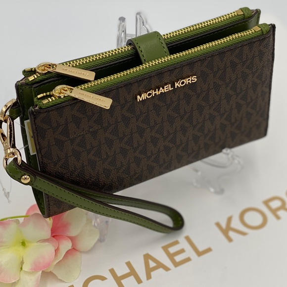 MICHAEL KORS LARGE DOUBLE ZIP WRISTLET EVERGREEN - Picture 14 of 16